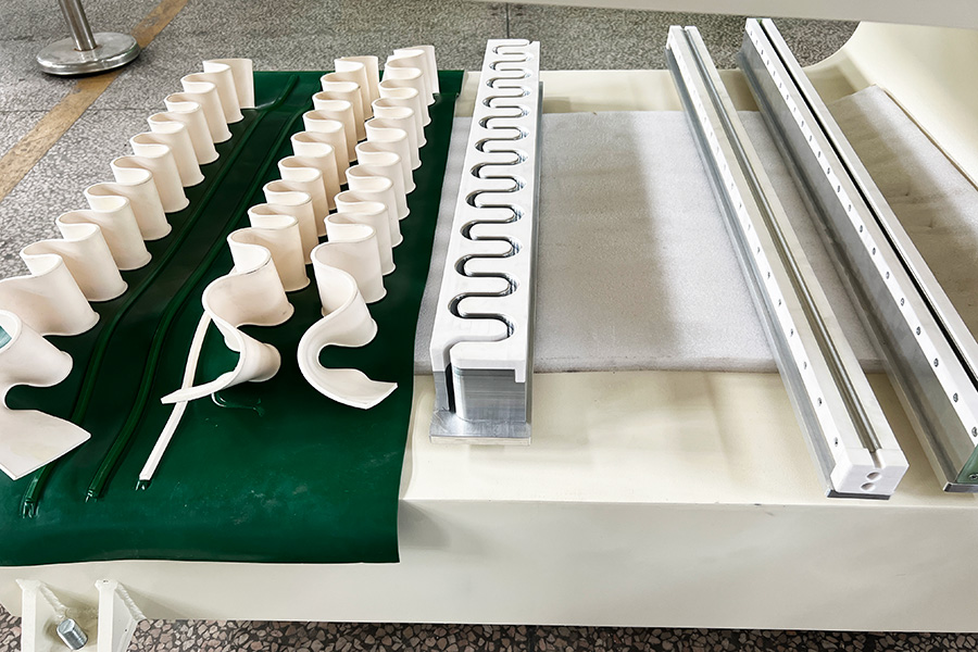 customized moulds according to materials, more stable