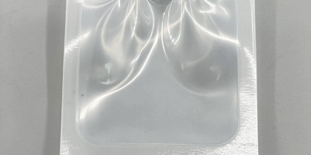 The "sterile barrier" of blood bags: How double-layer aluminum foil packaging prevents oxygen penetration
